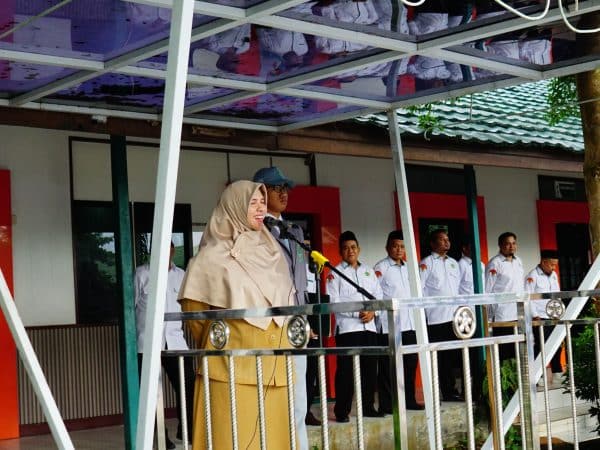 DOK Upacara senin dan kunjungan dinas PPPA- Senin 20 Januari 2025 -